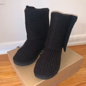 Black knitted with buttons Ugg boots